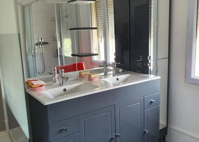 Apartamento Chez Cathie Et Denis - Dans Maison Familiale